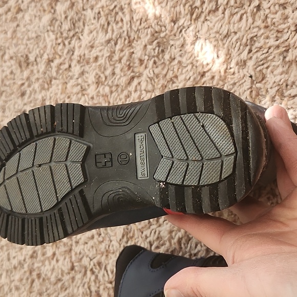 Like new - Picture 3 of 4